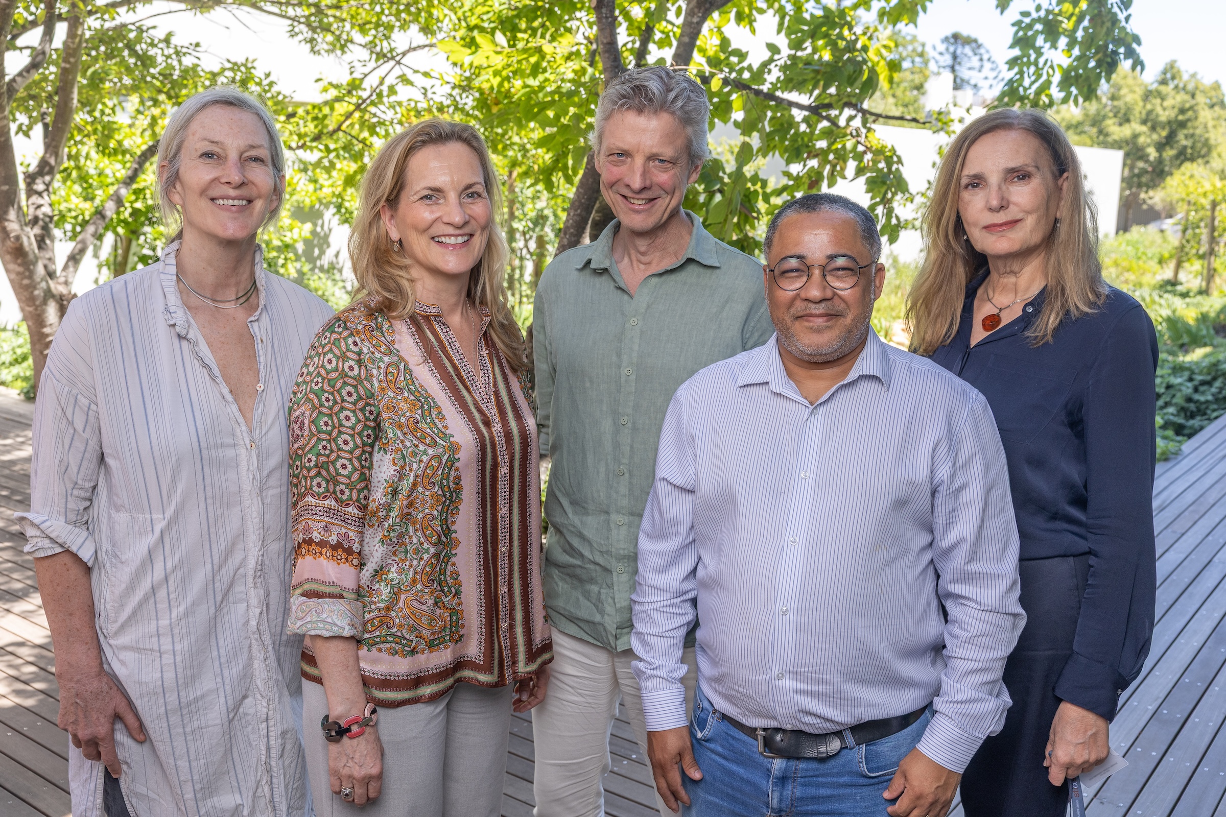 Epistemic integrity and political values in language scholarship