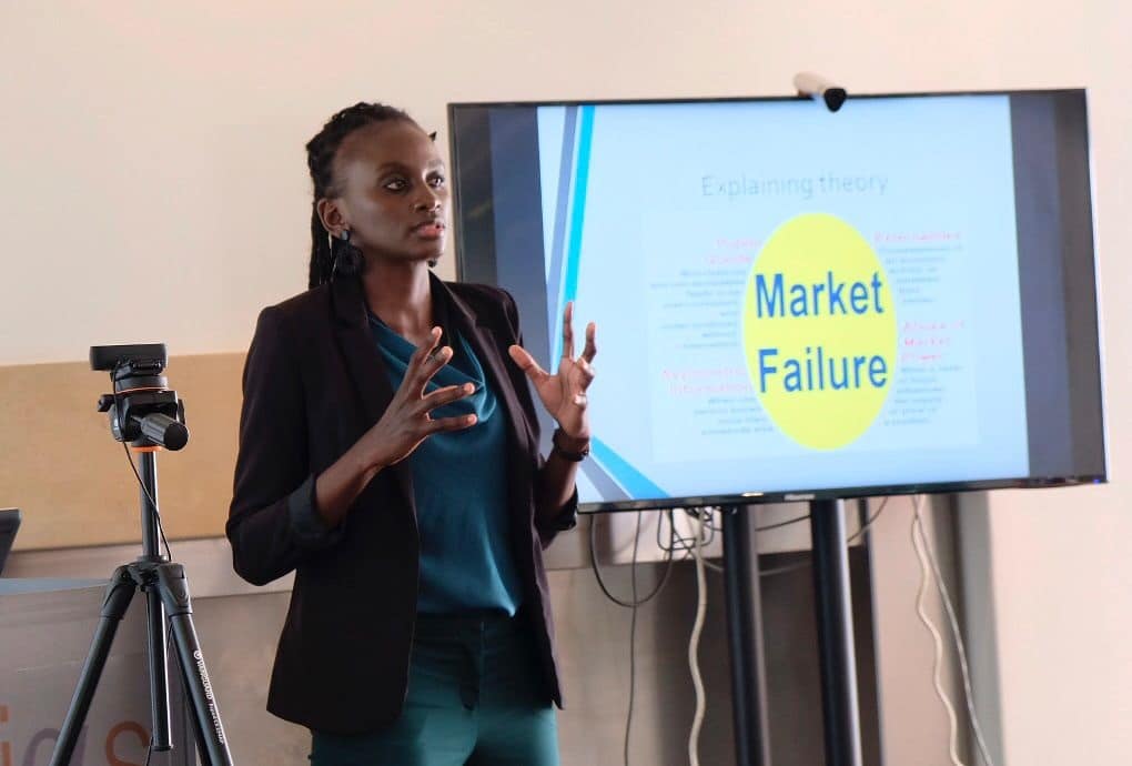Thumbnail for Social protection to improve agricultural production: what works and why? - Fellows' seminar by Elina Amadhila