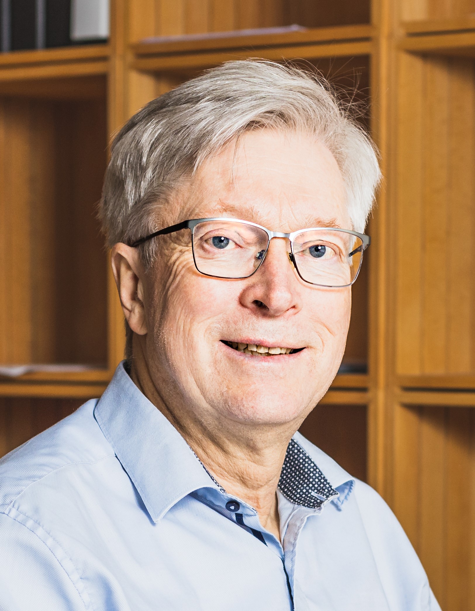 Photo of The evolutionary fluidity of sex differences - STIAS Public lecture series by Diethard Tautz