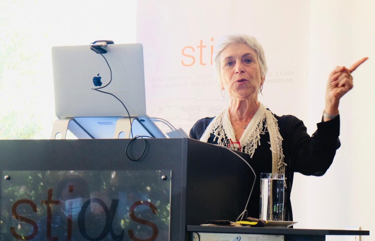 Thumbnail for How, and how early, do we begin to ‘see’ race? - Fellows' seminar by Sandra Waxman