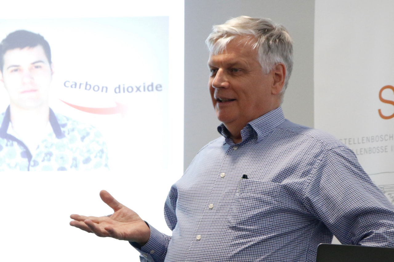 Thumbnail for Looking at the role of mitochondria in cancer - Fellows' seminar by Nils-Göran Larsson