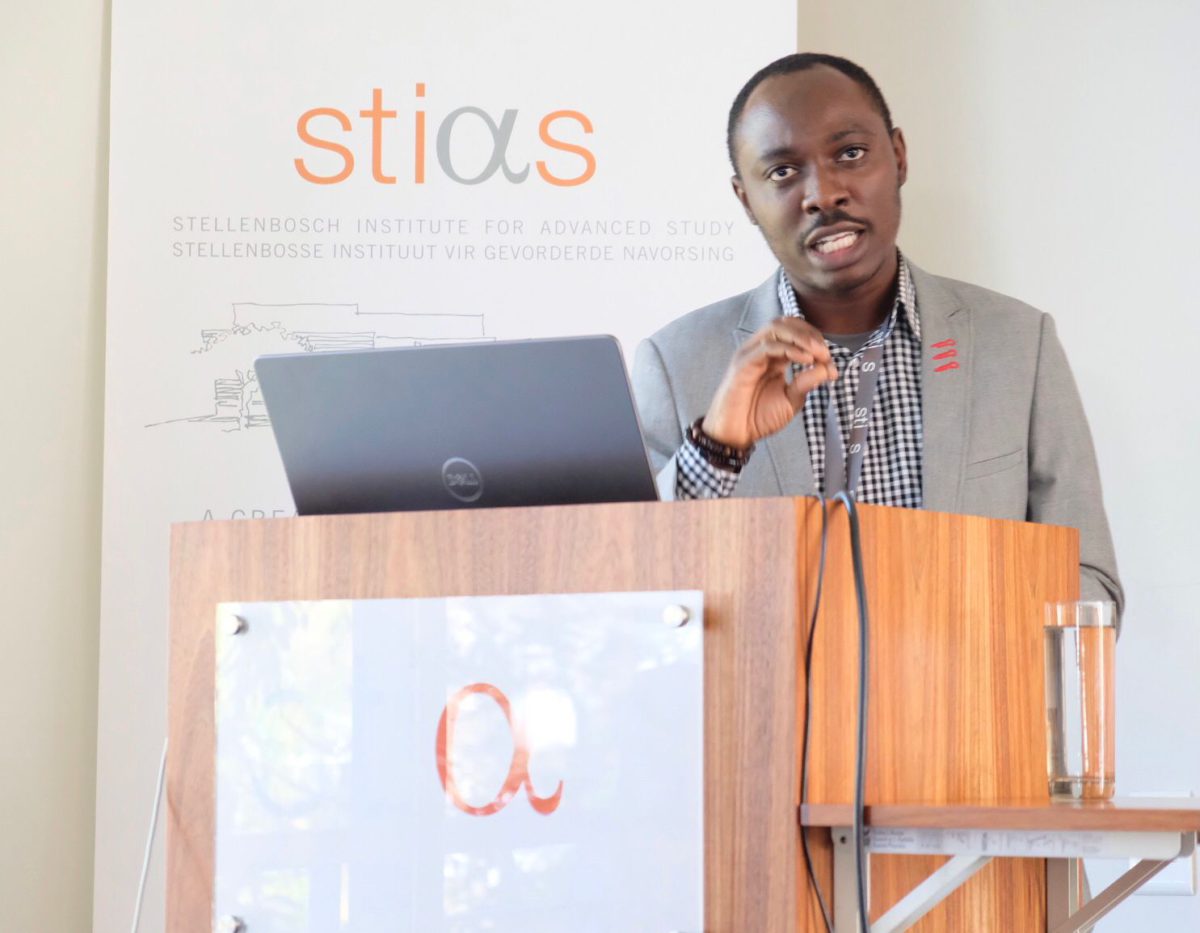 Thumbnail for Constitutionalism and the internet in Africa: the emerging challenges - Fellows' seminar by Lukman Abdulrauf