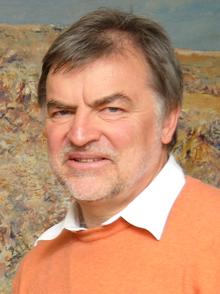 Photo of 2022 De Beers Gold Medal Award of the South African Institute of Physics for Hendrik Geyer